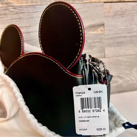 NWT 🆕 Coach Mickey Genuine Glovetanned Leather Clutch/Wristlet - Picture 9 of 11